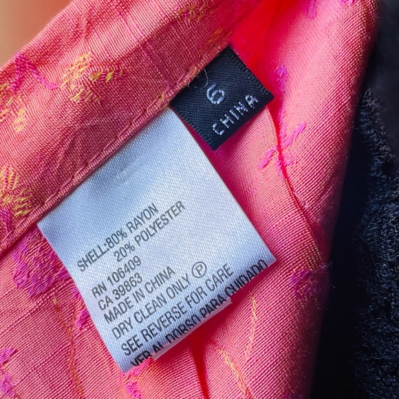 Antonia Melani Gold Embossed Pleated Skirt - Picture 5 of 9